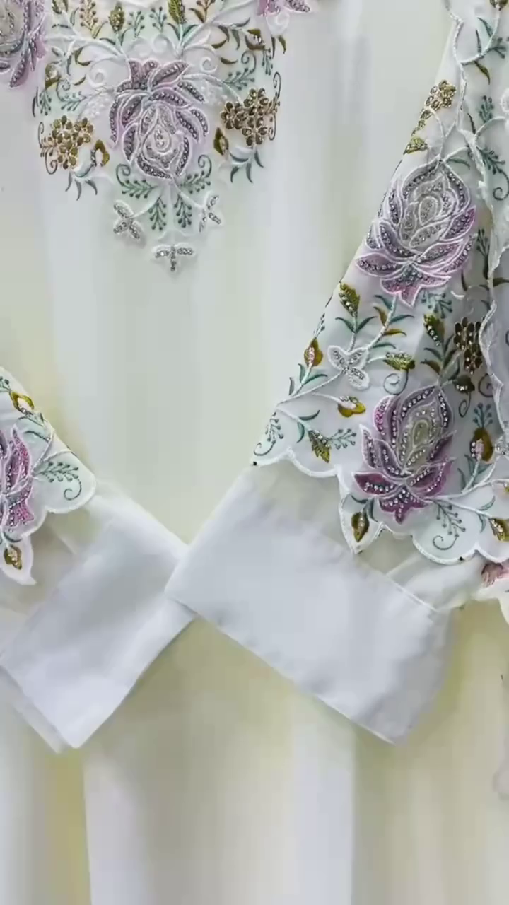 Elegant White Embroidered Kaftan Suit
