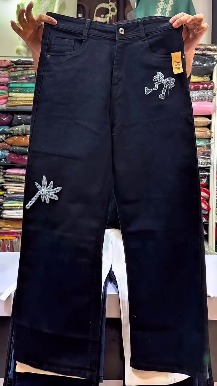 Women’s Wide-Leg Blue Denim Jeans with Heart Rhinestone Embellishment