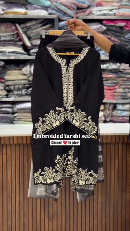 Elegant Embroidered Farshi Kurta Set