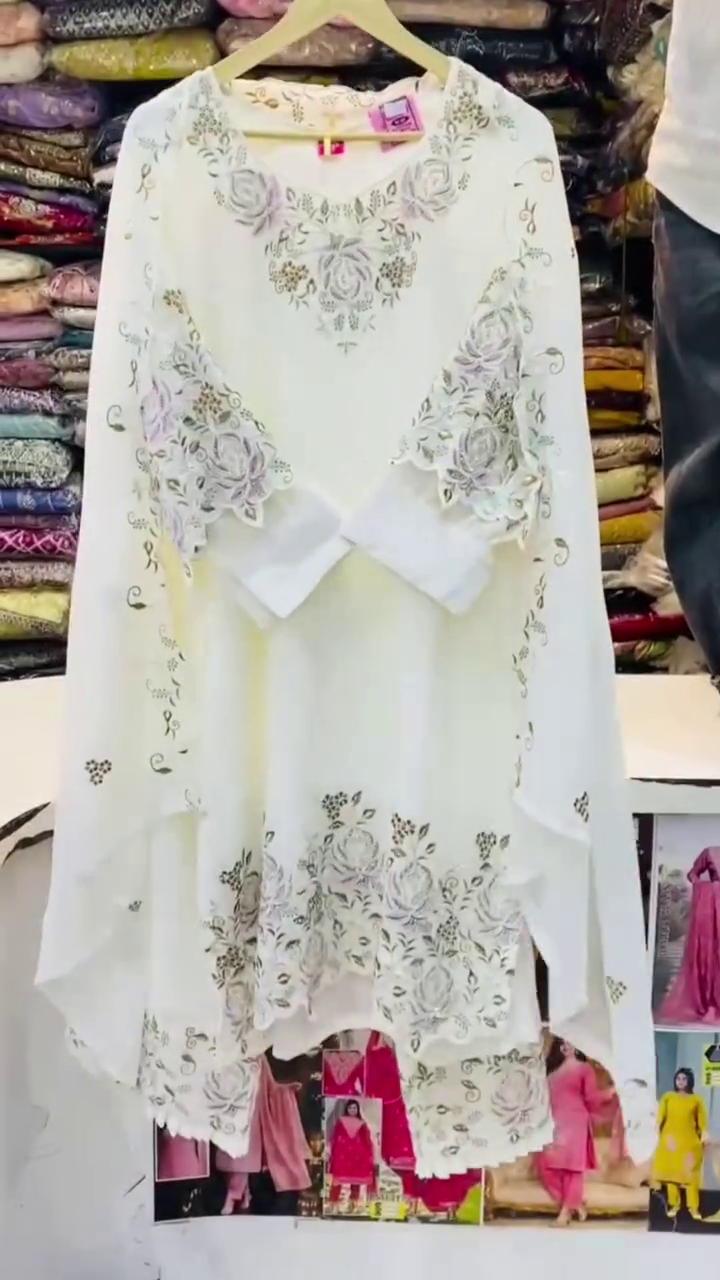 Elegant White Embroidered Kaftan Suit