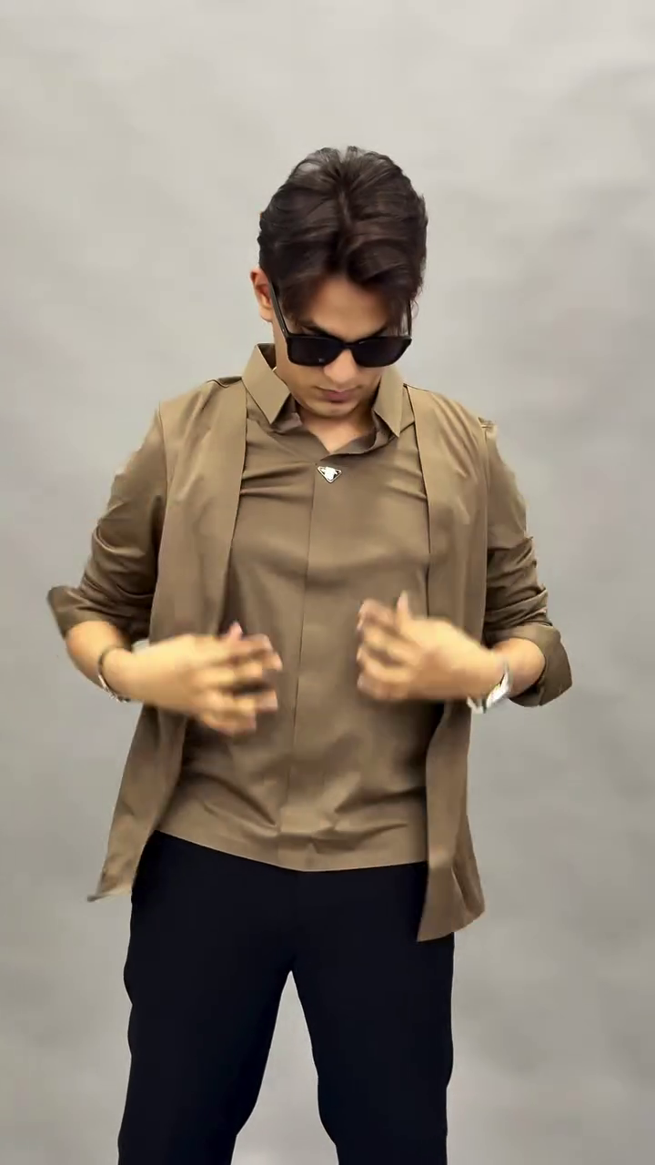 Stylish Brown Layered Casual Shirt